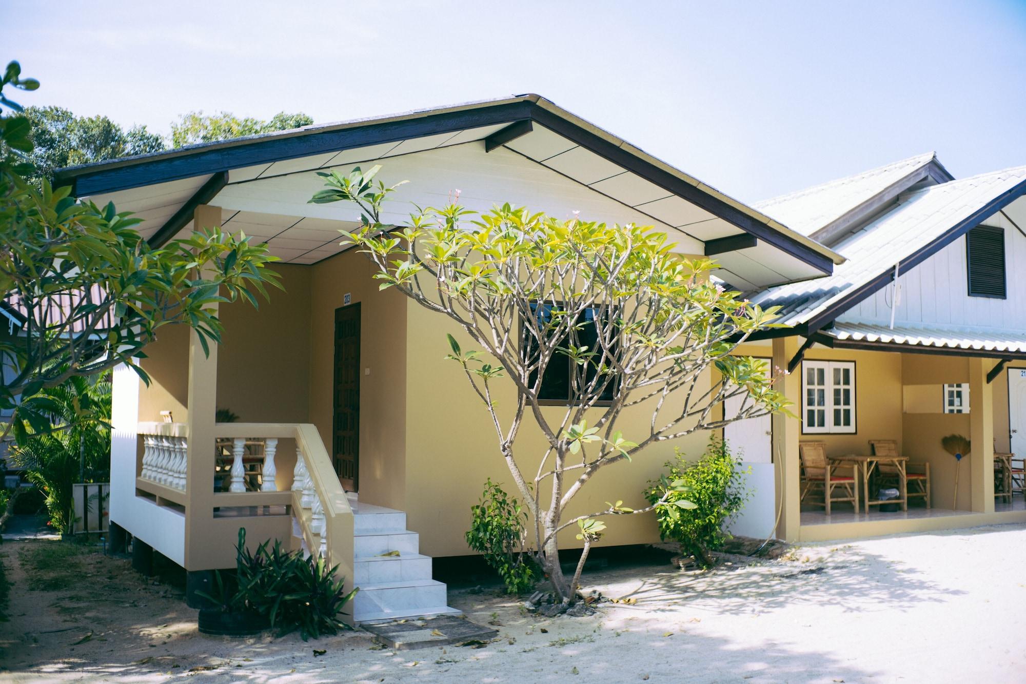Amity Beach Resort Maret Eksteriør bilde