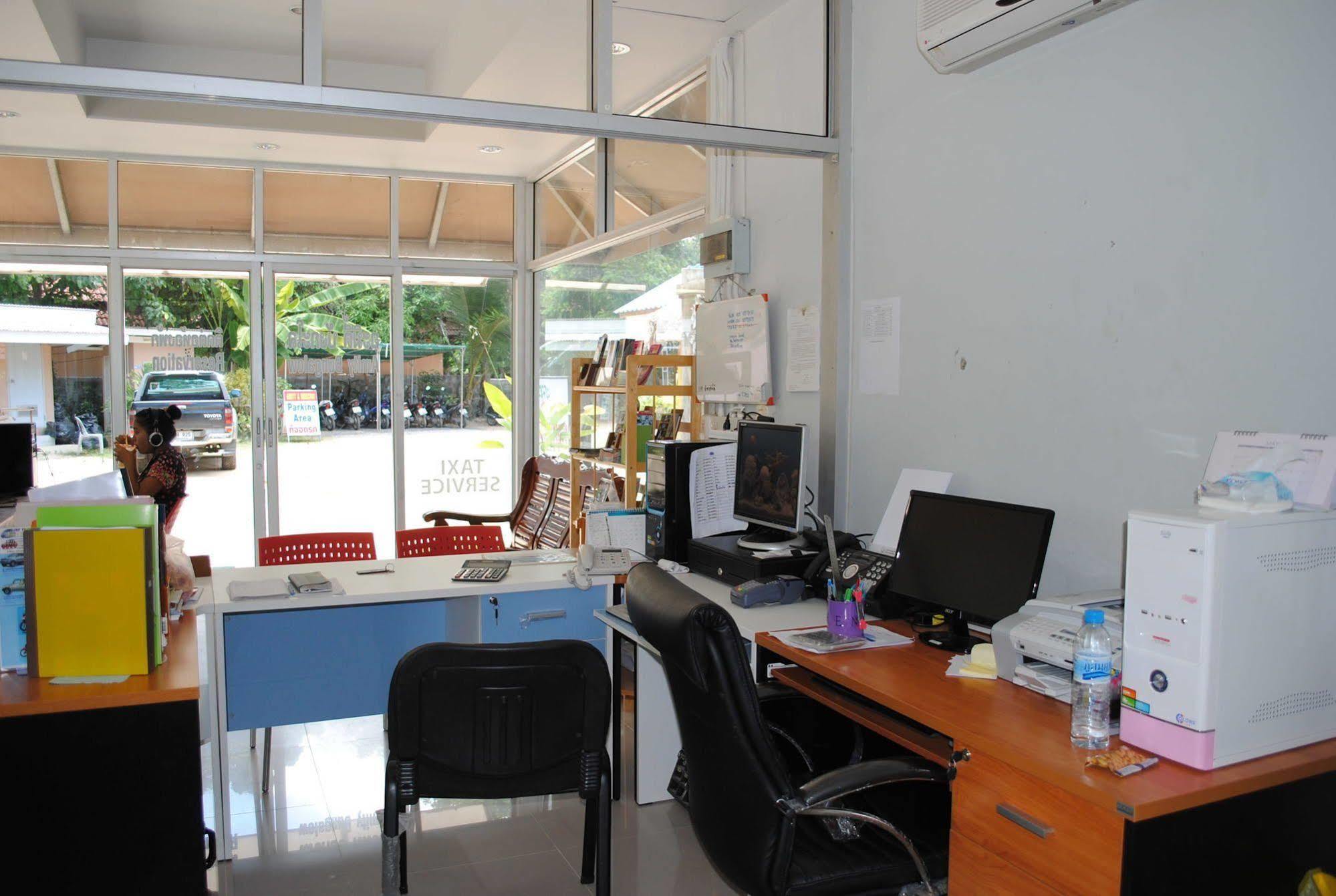 Amity Beach Resort Maret Eksteriør bilde