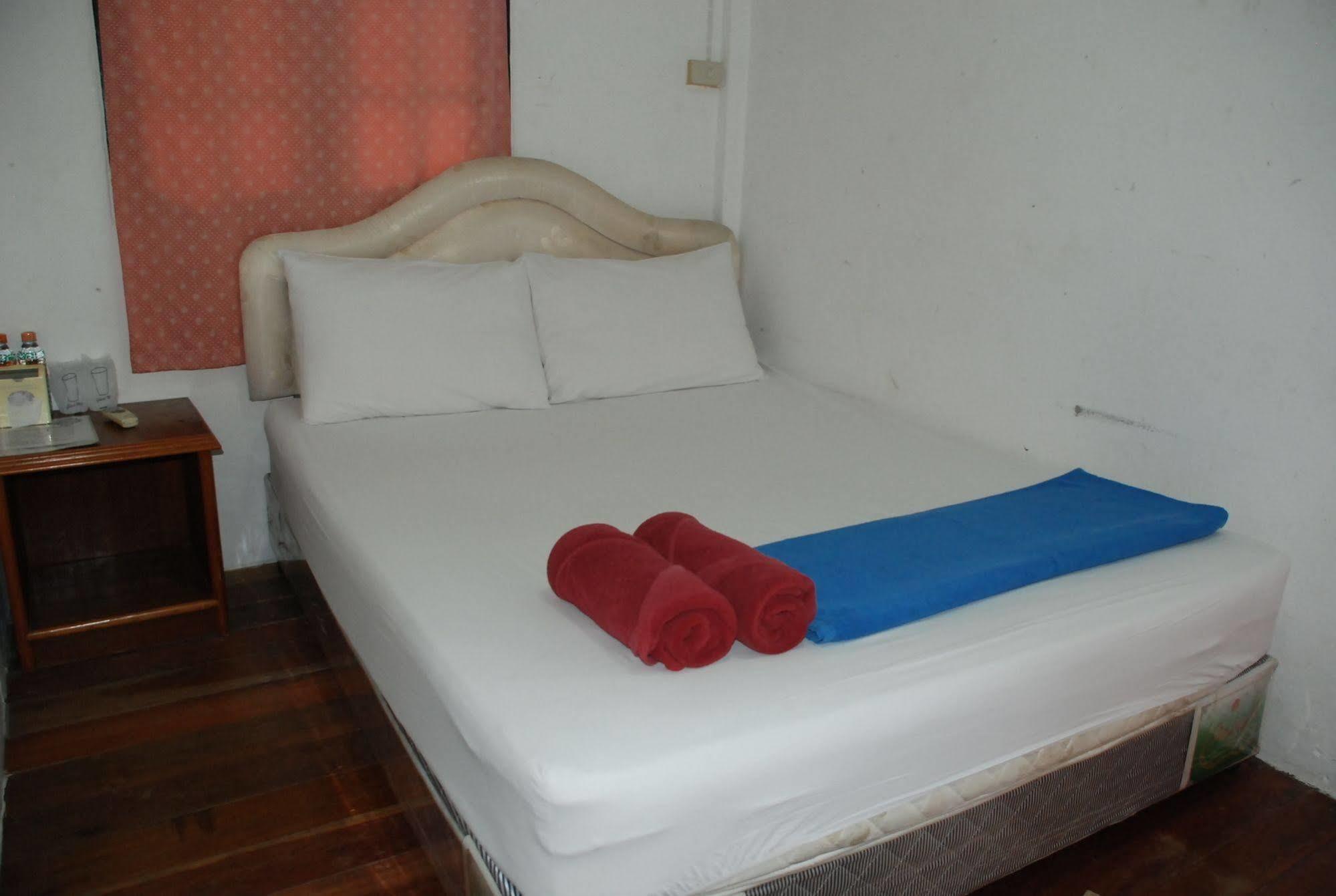 Amity Beach Resort Maret Eksteriør bilde