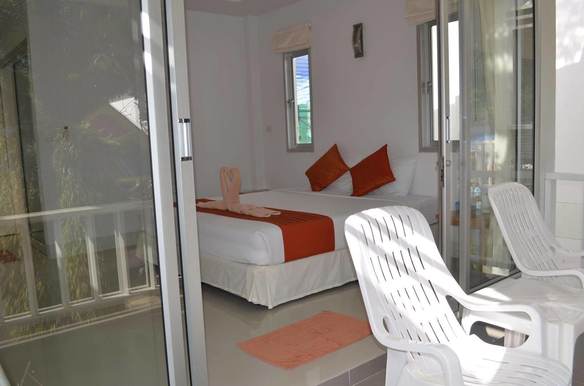 Amity Beach Resort Maret Eksteriør bilde