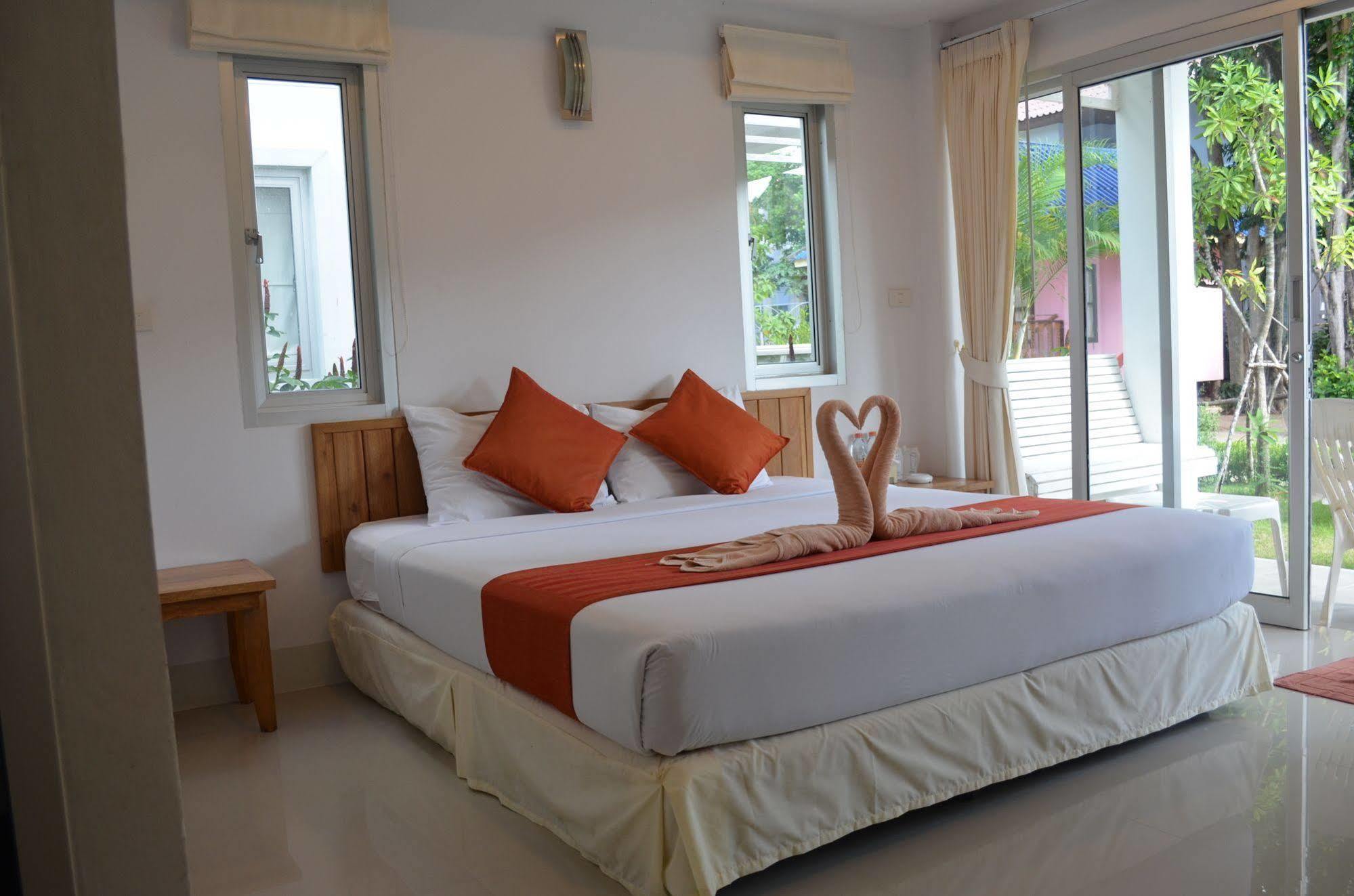 Amity Beach Resort Maret Eksteriør bilde