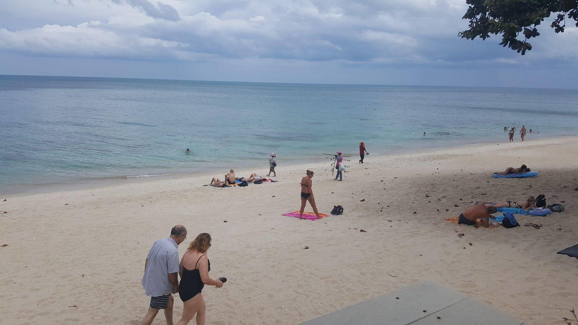 Amity Beach Resort Maret Eksteriør bilde