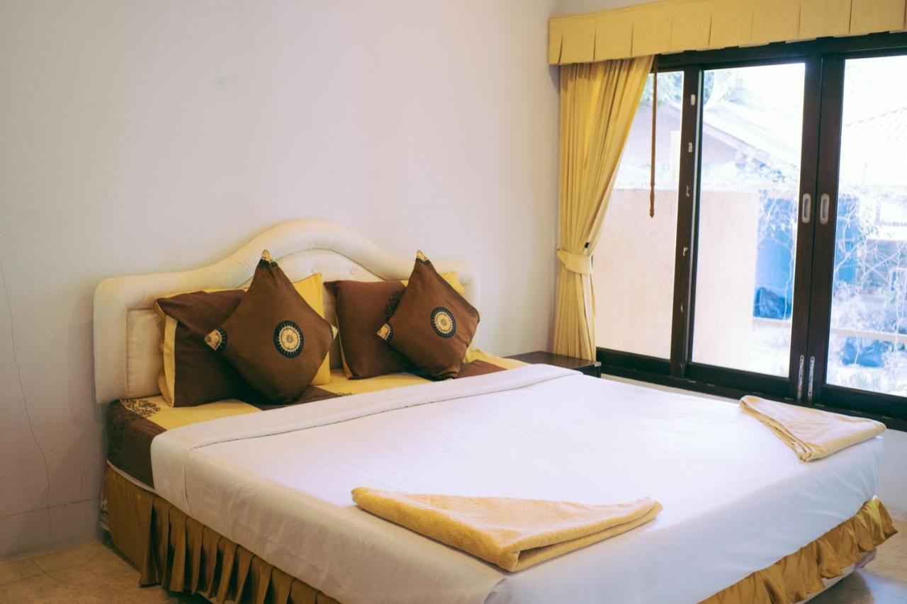 Amity Beach Resort Maret Eksteriør bilde