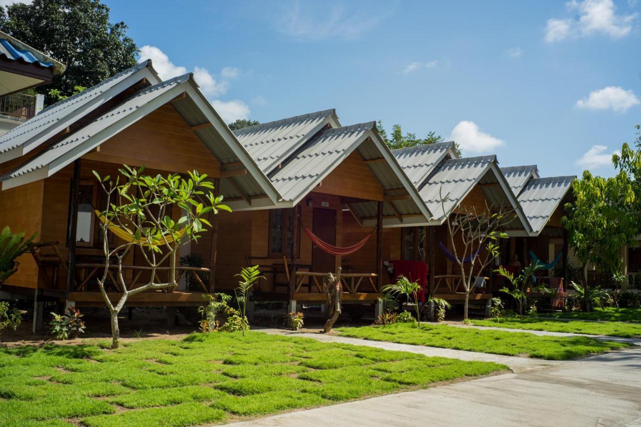 Amity Beach Resort Maret Eksteriør bilde